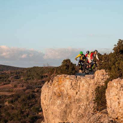 Grande Traversée de Vaucluse op de mountainbike. Etape 8 A - St-Saturnin-les-Apt > Murs > Fontaine-de-Vaucluse