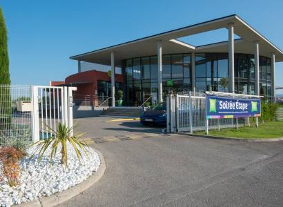 Ibis Styles Pertuis Portes du Luberon