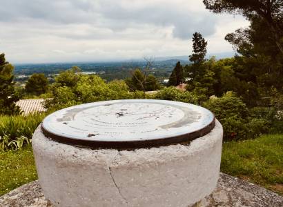 Randonnée facile à Châteauneuf-de-Gadagne par Terra Rando