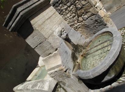 Pernes les Fontaines