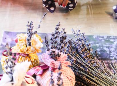 Atelier enfant Sachet de Lavande + visite tradition - avec le Musée de la Lavande Luberon