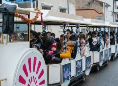 Le petit train du père Noël