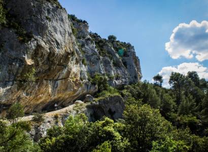 ROBION - Rochers de Baude et Crane de Colombier