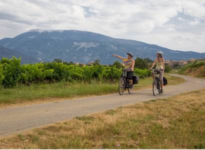 VAISON-LA-ROMAINE  - Les villages Médiévaux à vélo