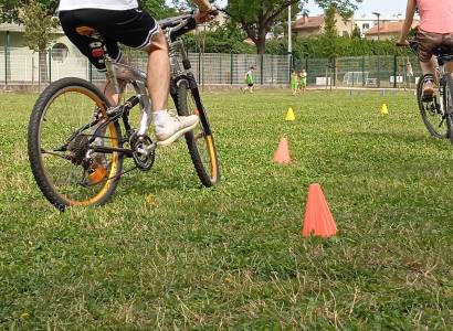 Sensibilisation aux bons gestes à adopter avec les enfants à vélo