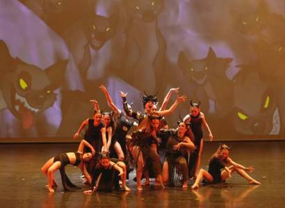 Spectacle de Noël "Au délà des terres "