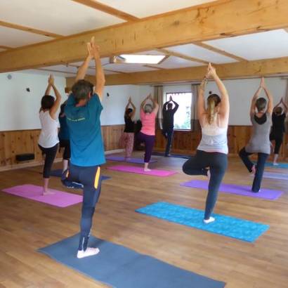 Cours de yoga avec Yogalayam