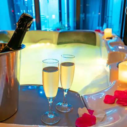 Valentine's Day offer at L'Oréliane