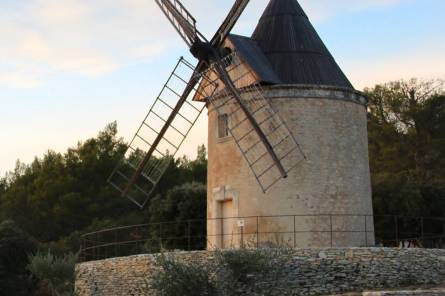 Le moulin de Joucas